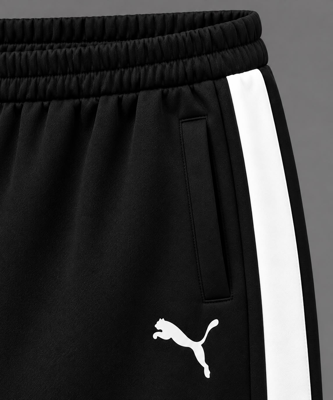 PUMA GÖĞÜS NAKIŞLI SİYAH EŞOFMAN TAKIMI